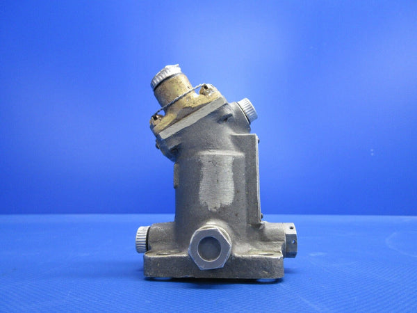 Vickers Hydraulic Motor P/N MF24390630S2252 (0224-1191)