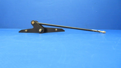 Piper PA-28 Aileron Bellcrank P/N 62771-00 (0523-890)