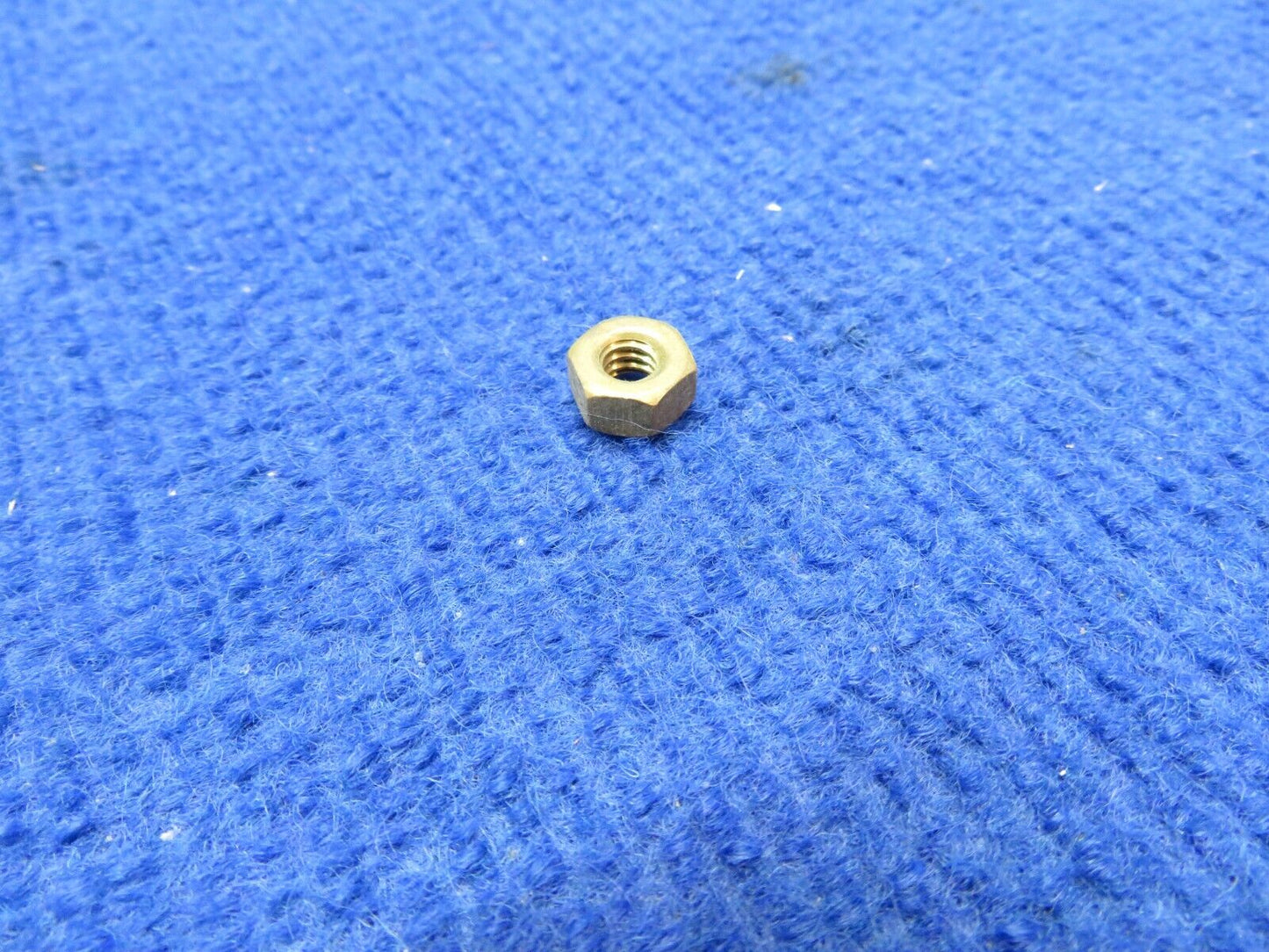 Brass Hex Nuts 1/4-20 LOT OF 1,300 NOS (0922-309)