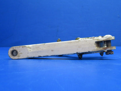Piper Main Gear Truss Link Assy Casting # 20766 (0124-1220)