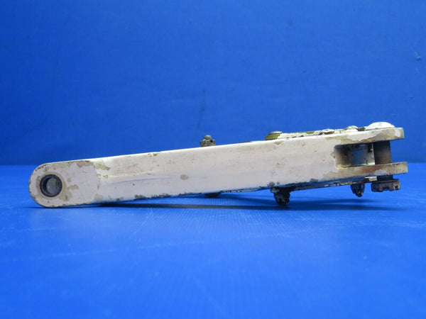 Piper Main Gear Truss Link Assy Casting # 20766 (0124-1220)