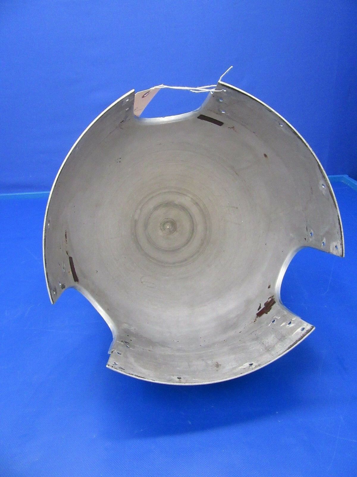 Hartzell Beech 3 Bladed Spinner P/N 96-960022-27 (0418-152)