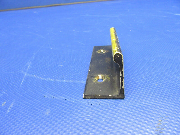 Piper PA-28-235 Assist Handle P/N 63153-00, 63153-000 (0521-389)