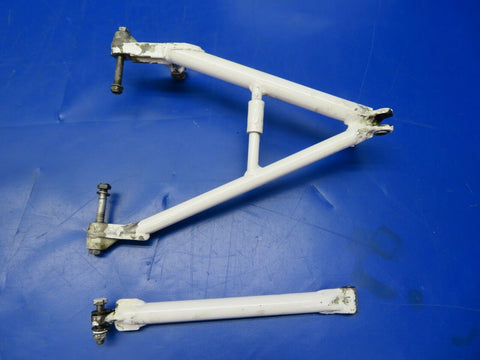 Beech Baron 95-B55 Nose Gear Retract Brace Welded P/N 002-820018-3 (0620-534)