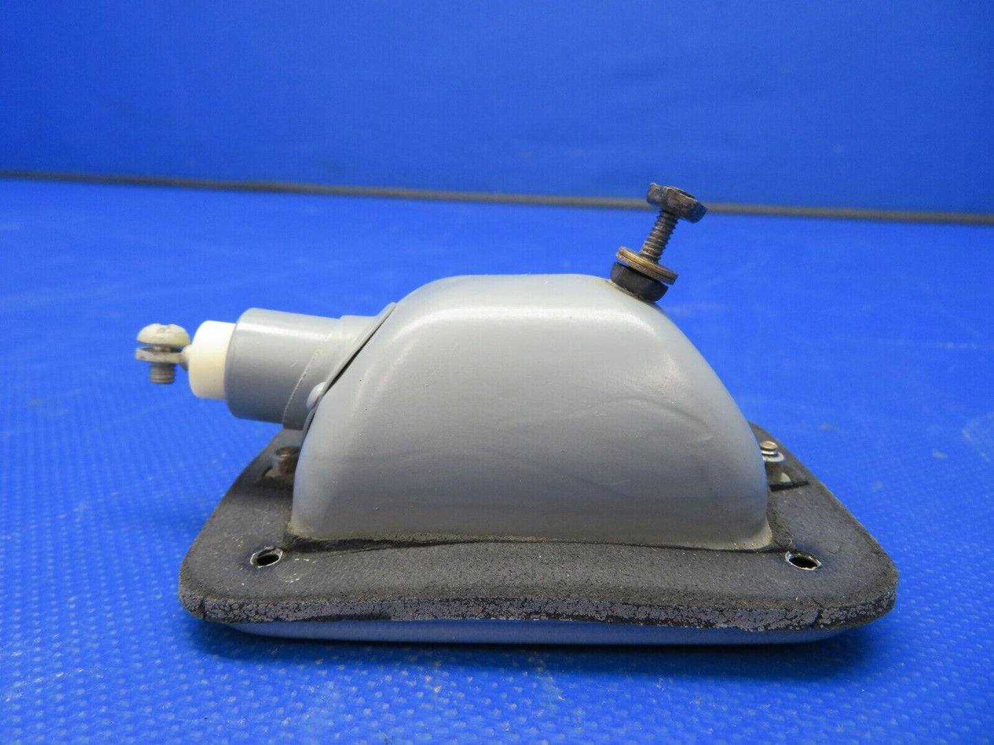 Beech 95-B55 Baron Grimes Dome Light Assy P/N B-3550-1 (0621-990)