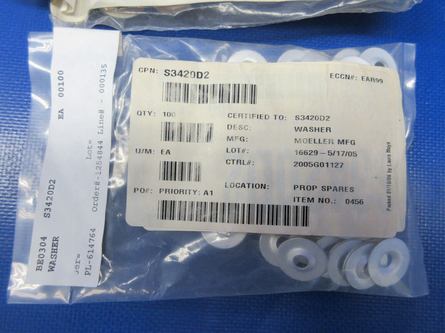 Moeller Washer P/N S3420D2 LOT OF 200 NOS (1223-661)
