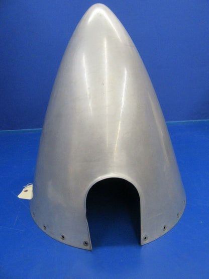 Embraer EMB-110 P2 Bandeirante Bandit Propeller Spinner (0918-269)