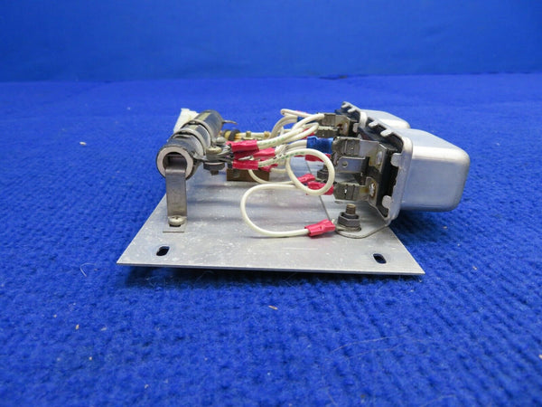Piper Arrow Auxiliary Fuel Control Assy w/ Relays P/N 35750-02 (0322-329