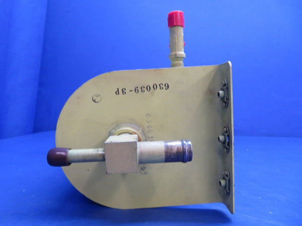 Piper Aerostar 602P Hydraulic Fluid Reservoir Assy P/N 630039-01 (0123-687)