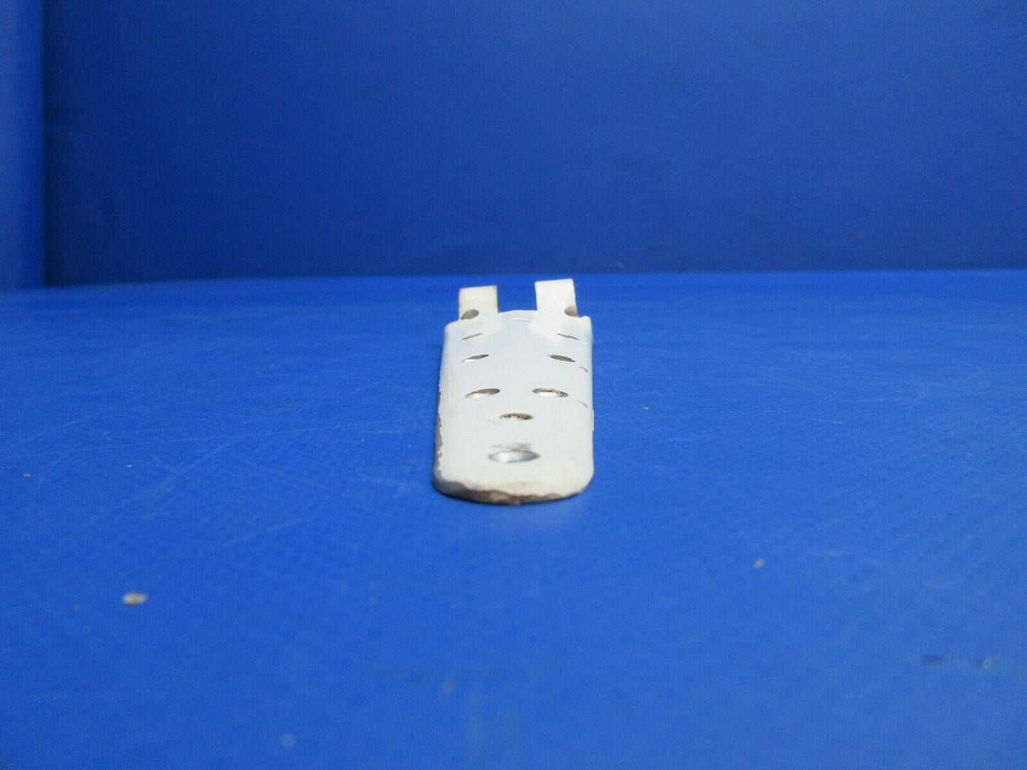 Cessna 401 Upper Hinge Half Cargo Door P/N 5011285-3 (0523-425)