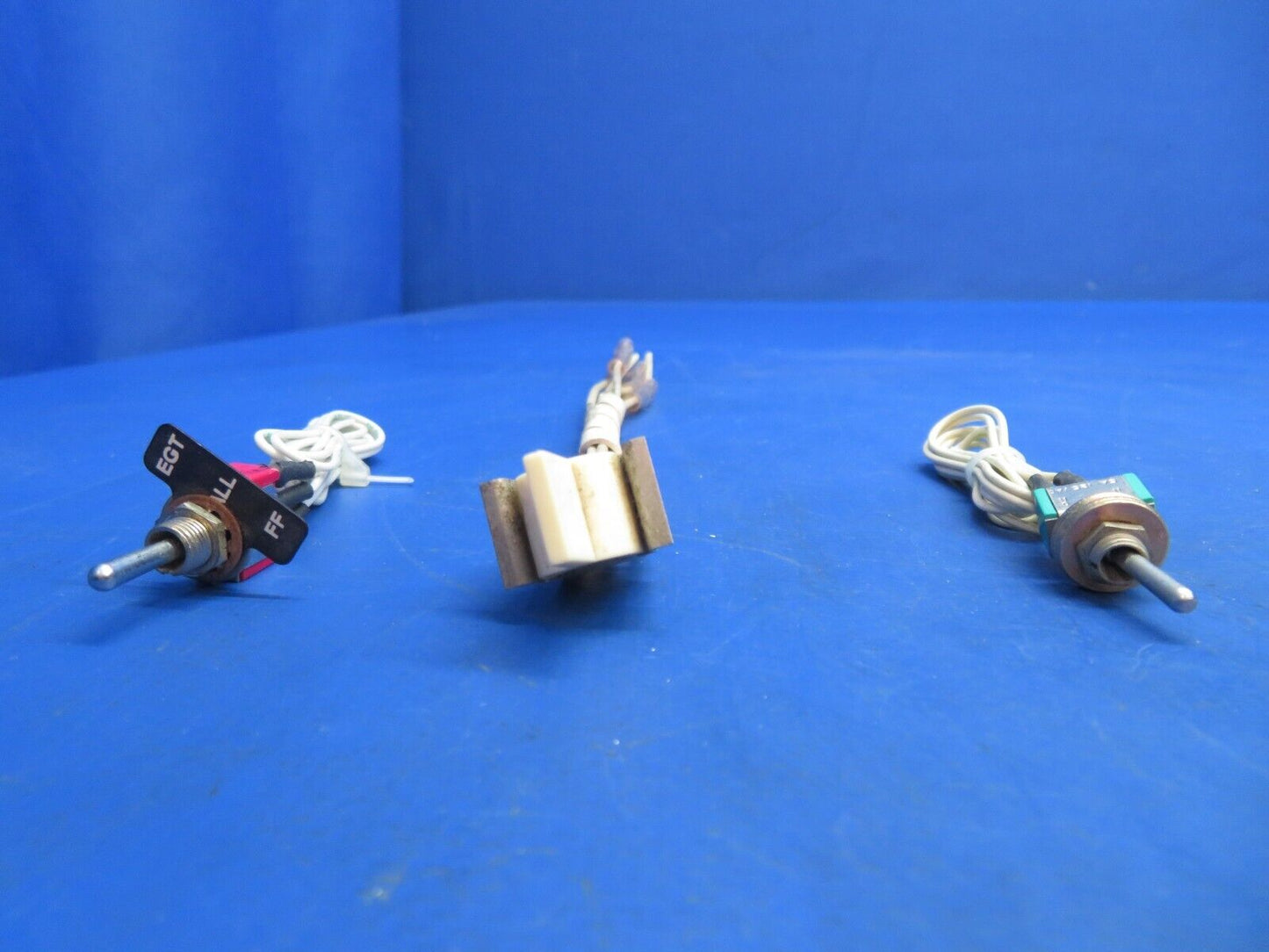 Piper Aerostar 602P Toggle Switch: C&K, Alco, Eaton P/N 7103 LOT OF 9 (0123-973)