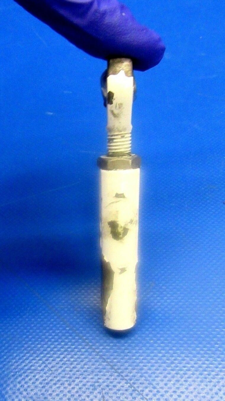 Low Time Cessna 177RG Cardinal Link Stud P/N 2043006-3 (0718-160)