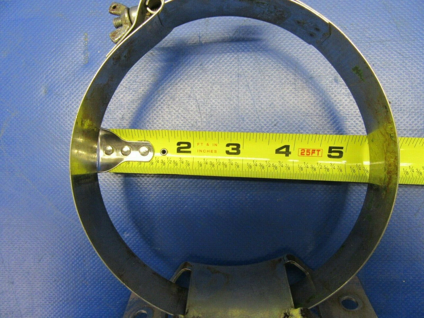 Beech Baron 58P Oxygen Tank Mounting Brackets P/N Z886 (0420-217)