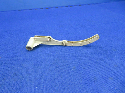 Cessna 310 Bellcrank Assembly Rocker Arm w/ Link LH P/N 0841104-3 (0422-429)