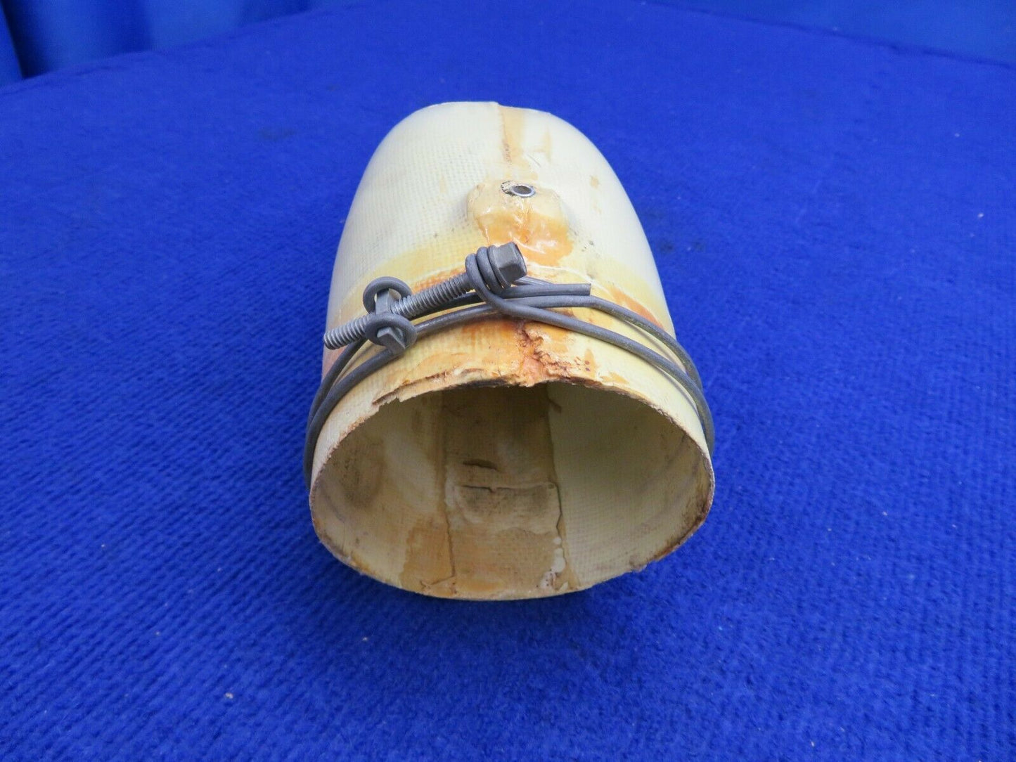 Piper PA-28R-201T  Arrow Fitting Assy Air Duct Lower P/N 79271-00 (0222-845)