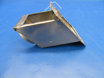 Diamond DA40-180 Heat Valve / Airbox P/N DA4-2143-30-00 (0319-194)