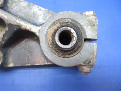 Continental O-300 LH AFT RH FWD Engine Mount Bracket P/N 40043 (0723-540)