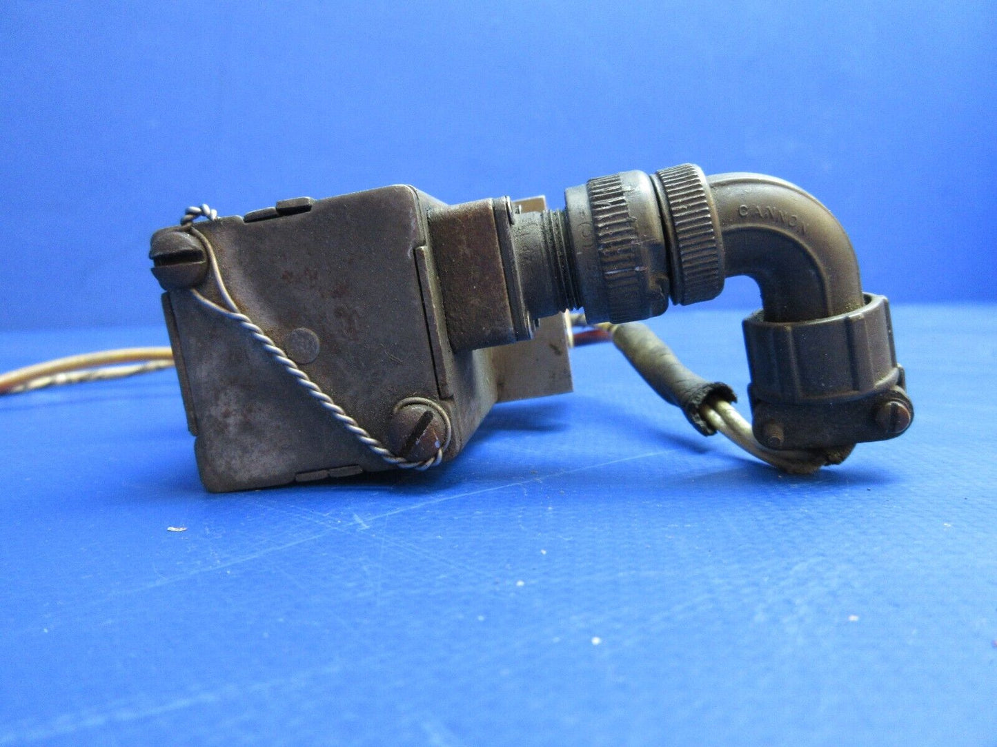 Cessna 310 / 310I Valcor De-Ice Shut-Off Valve P/N V14500-36 (1023-785)