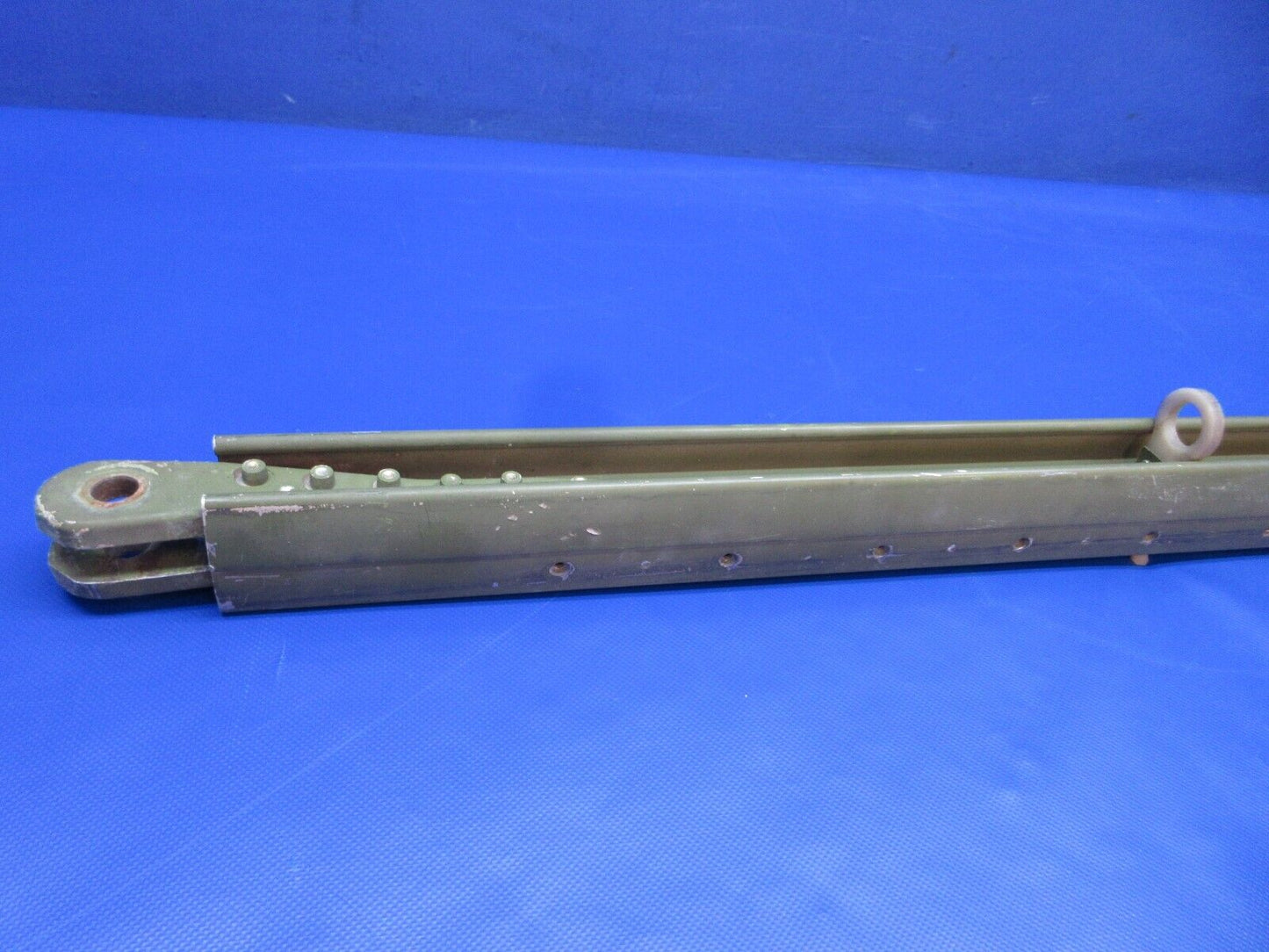 Cessna 337 / 337E RH Wing Strut Assy P/N 1421000-8 (1223-1454)