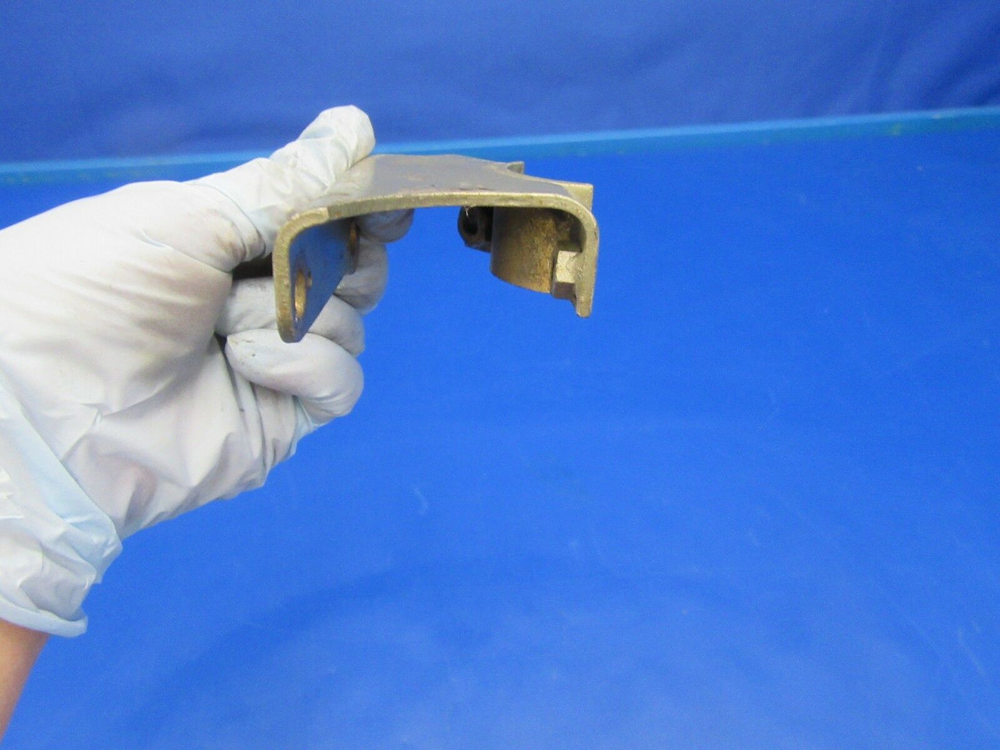 Continental O-470-M Balance Tube Bracket RH P/N 535784 (0118-139)
