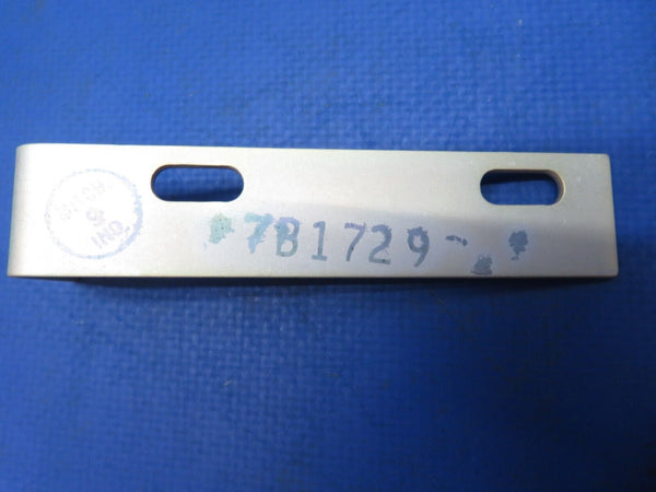 S-Tec Bracket P/N 7B1713, 7A1714, 7B1729 Assorted LOT (1023-851)