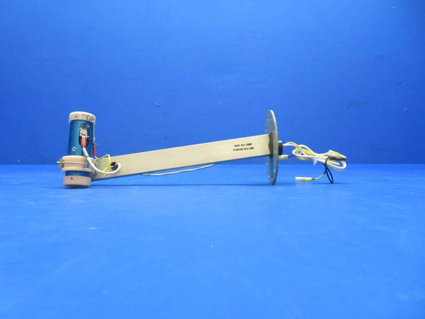 Cessna 310 / 310Q CAS OTBD Aux. Fuel Sensor LH P/N 9910082-14 (0823-668)