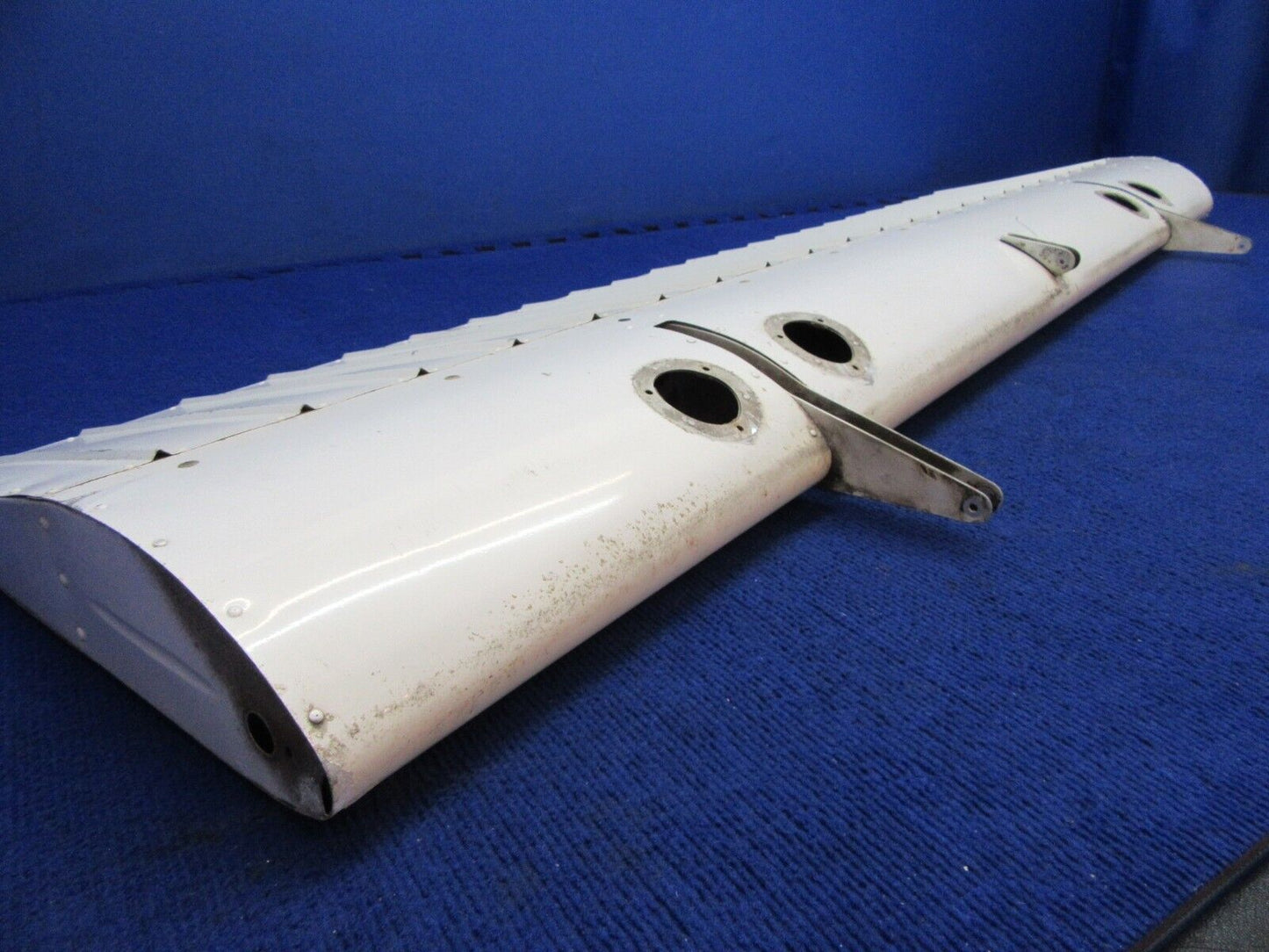 Cessna 150 RH Flap P/N 0426901-16 (0722-204)