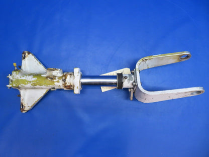 Lake LA-4-200 Nose Gear Assy P/N 2-4402-1, 2-4415-1 (1222-780)