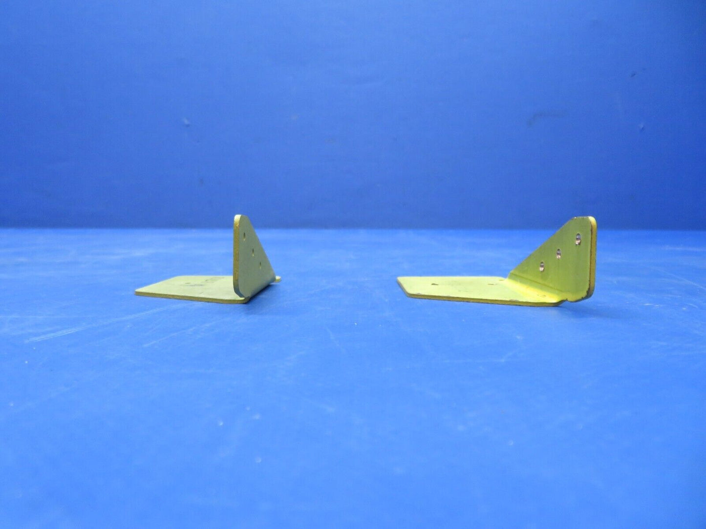 Piper Gusset P/N 71132-003 LOT OF 2 NOS (0923-684)