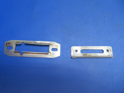 Piper PA-28-180 Cabin Door Pins & Strike Plates P/N 68353-00 LOT (0323-742)