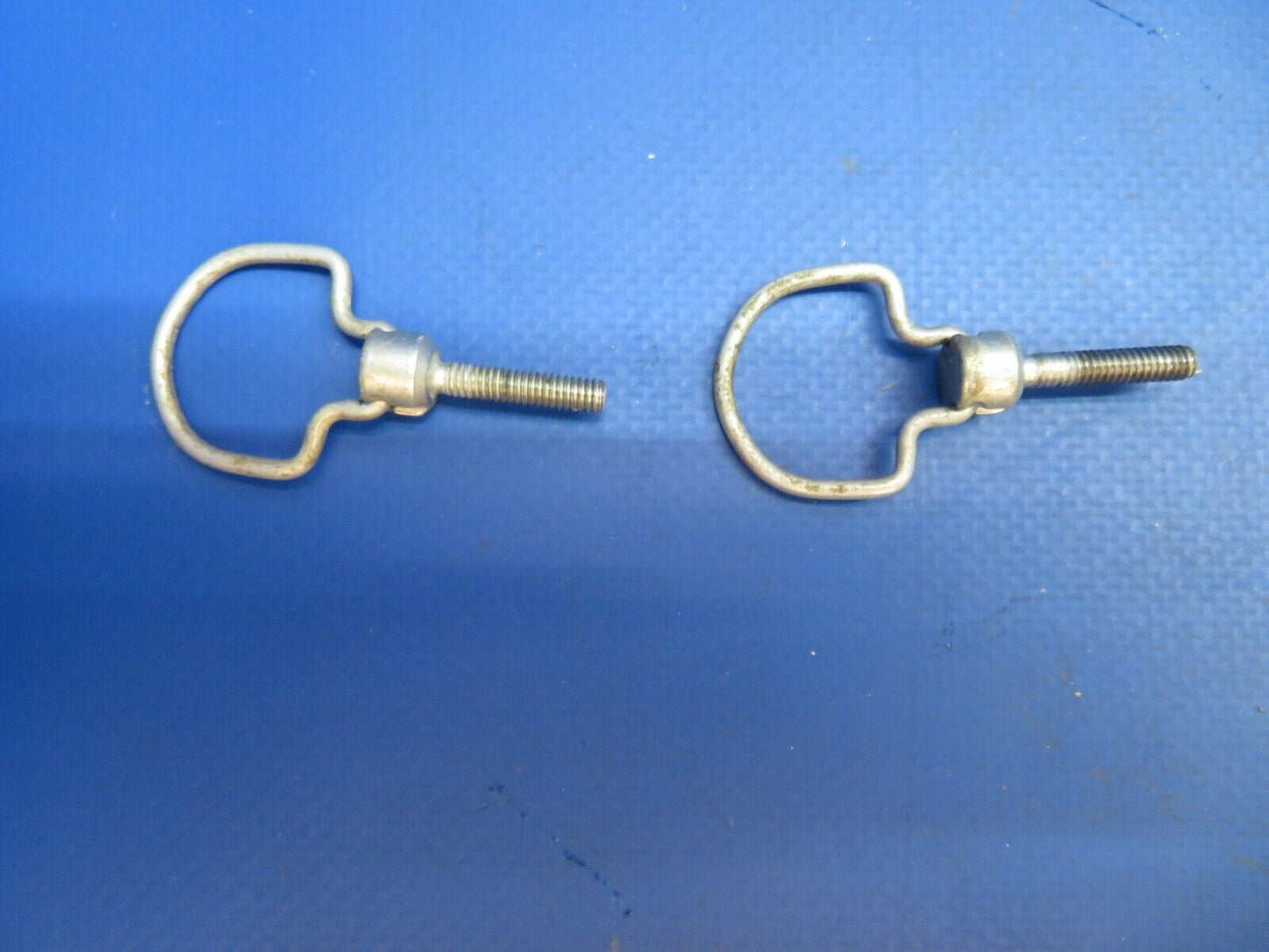 Piper PA-28R-201T Stud Assy Coat Hanger P/N 487-629 LOT OF 2 (1122-756)
