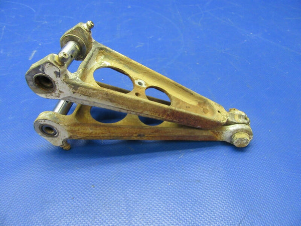 Beech F35 Upper & Lower Torque Knee Main Gear P/N 45-815011-6 (1021-565)