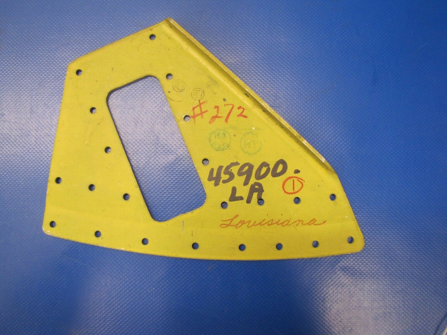 Piper Navajo Gusset P/N 45900-00 NOS (0417-178)