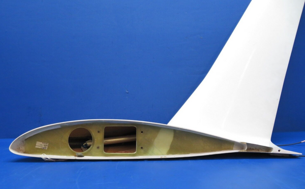 Diamond DA-42 Winglet Shell Assy R/H Wing Tip P/N D605732-01-00 (0623-553)