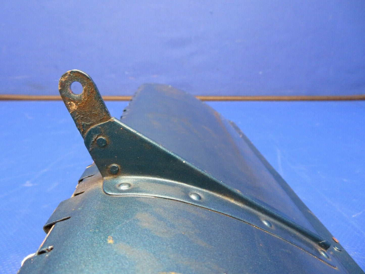 Beech E-35 Bonanza Elevator Tab Assy RH P/N 35-660040-53 (0521-821)