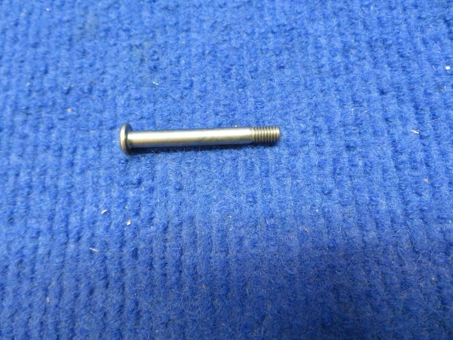 Pin-Protruding Tension Head P/N 132527V-6-21 LOT OF 6 NOS (0622-366)