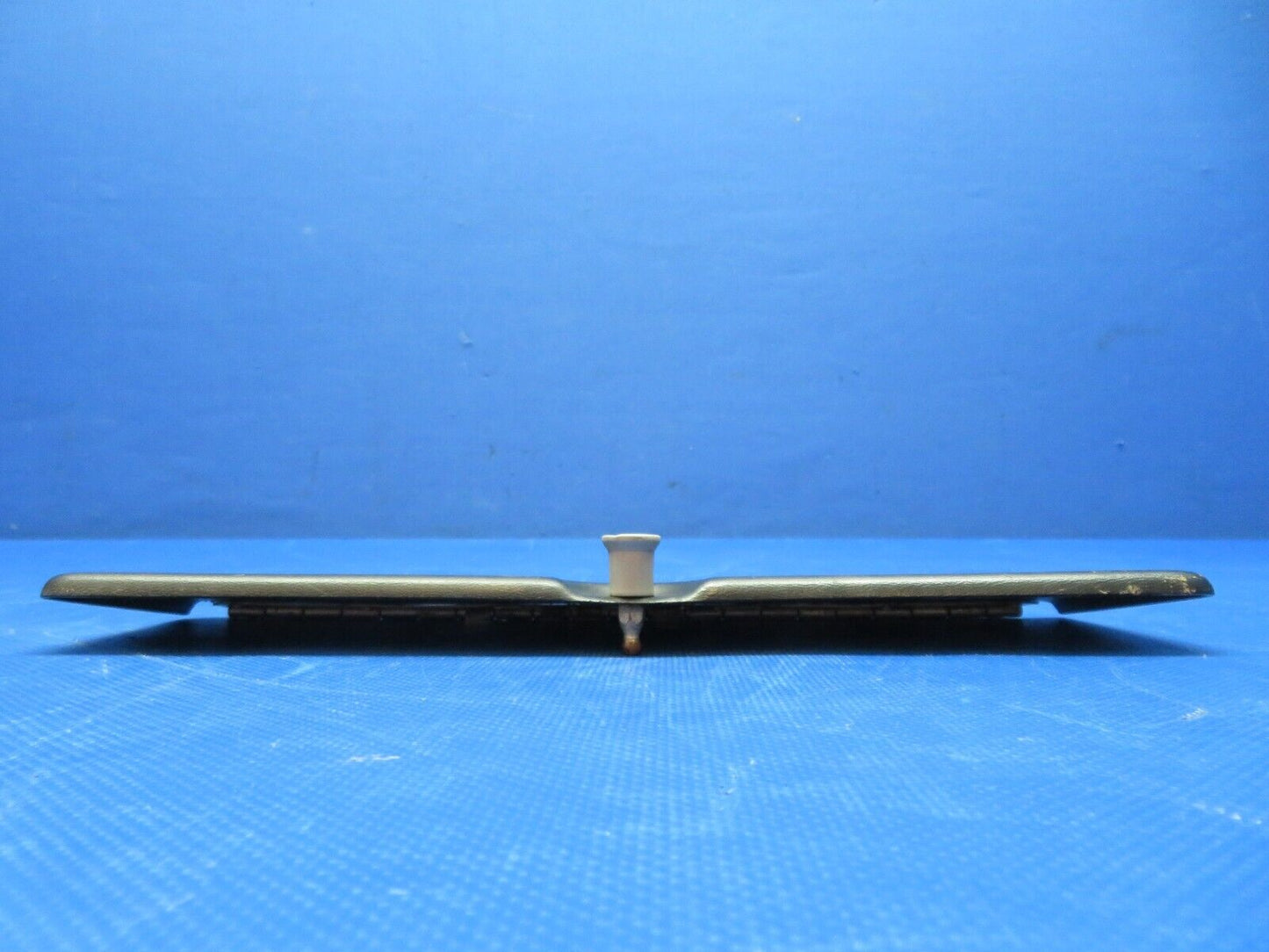 Cessna 175 Glove Box Door Assy P/N 0513133-16 (0324-116)