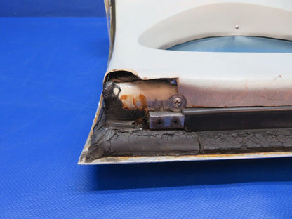 Cessna 401 / 401A Upper Cabin Door Assy P/N 5011190-14 (1223-382)