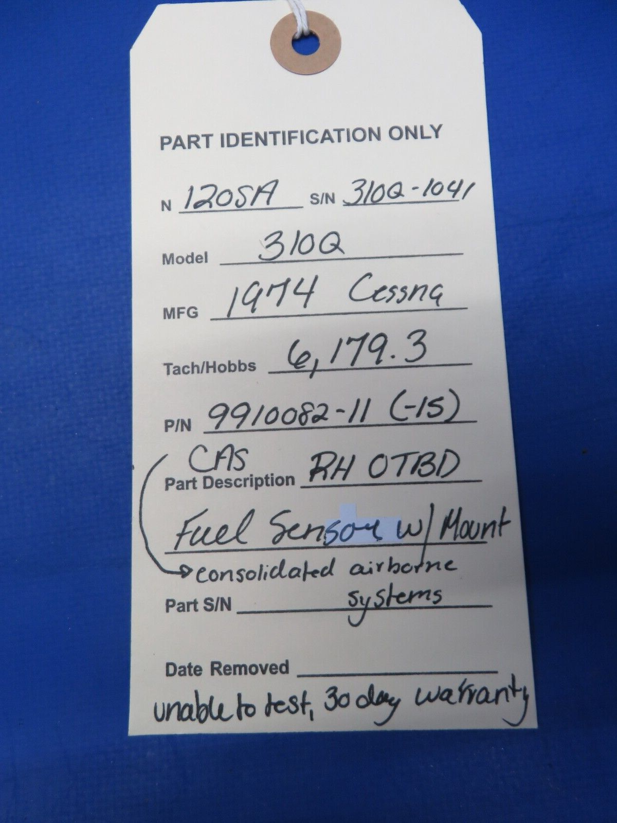 Cessna 310 / 310Q CAS RH OTBD Fuel Sensor w/ Mount P/N 9910082-11 (0823-669)