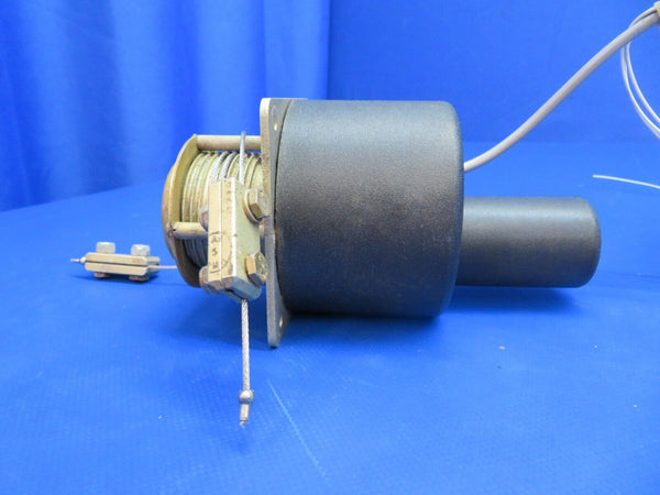 Piper PA-28-201T Dakota S-Tec Pitch Servo w/ Bracket P/N 0107-P4 (1022-516)