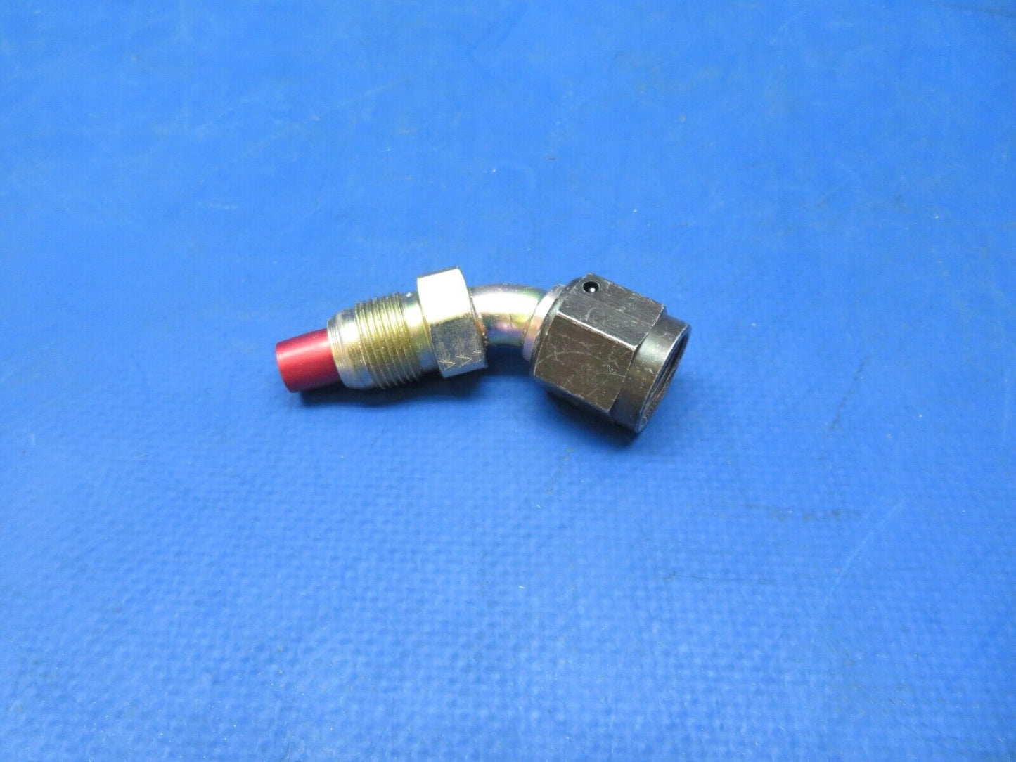 Aeroquip Eaton Nipple P/N 8746-6 NOS (0923-721)