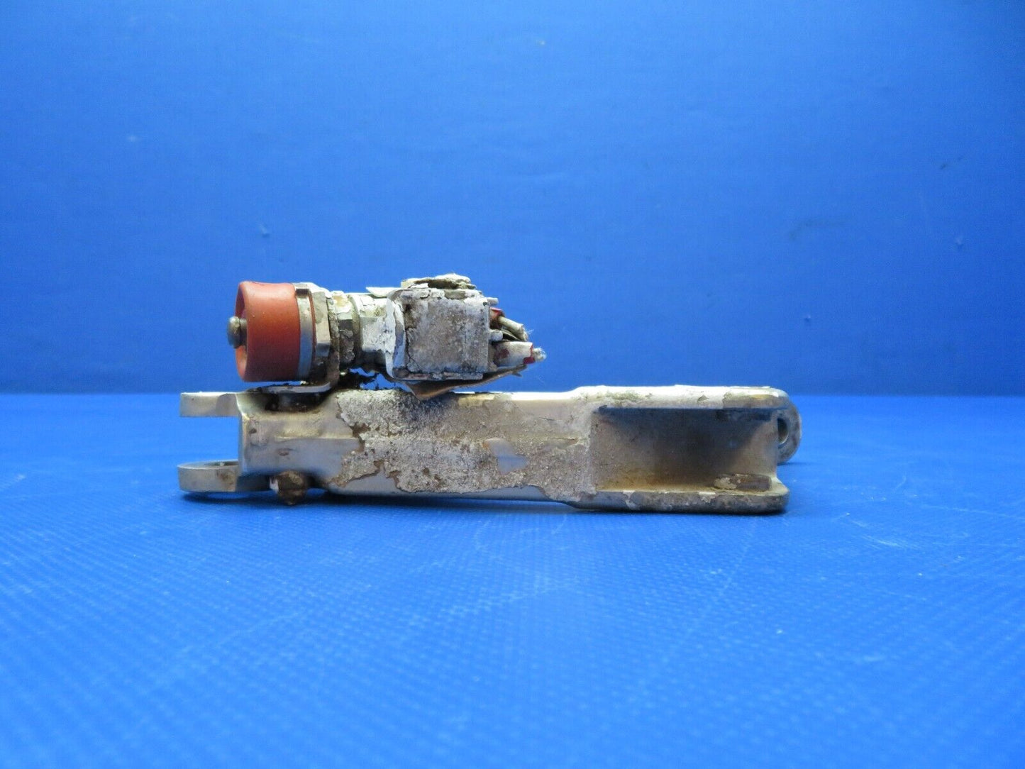 Piper PA-24-180 Link Assy MG Side Brace Upper RH P/N 20767-00 (1223-328)