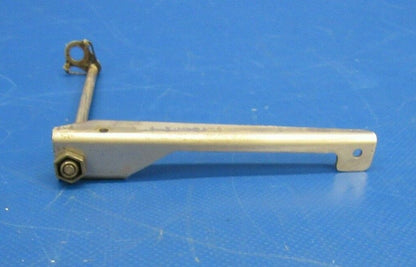Piper PA-34-200T Rod Assy Fuel Drain & Handle RH 96975-00, 96975-000 (1119-409)