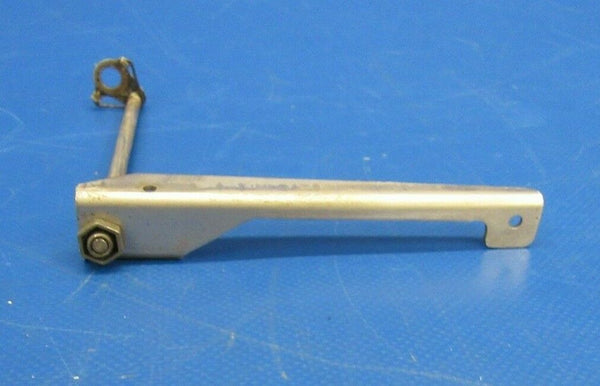 Piper PA-34-200T Rod Assy Fuel Drain & Handle RH 96975-00, 96975-000 (1119-409)
