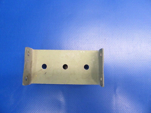 Beech Baron Aileron Hinge INBD P/N 35-135025-36 (1217-35)