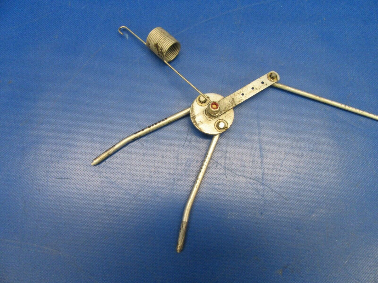 Bellanca 17-30A Super Viking Seat Stop Mechanism w/ Knob 196612-20 (0819-235)