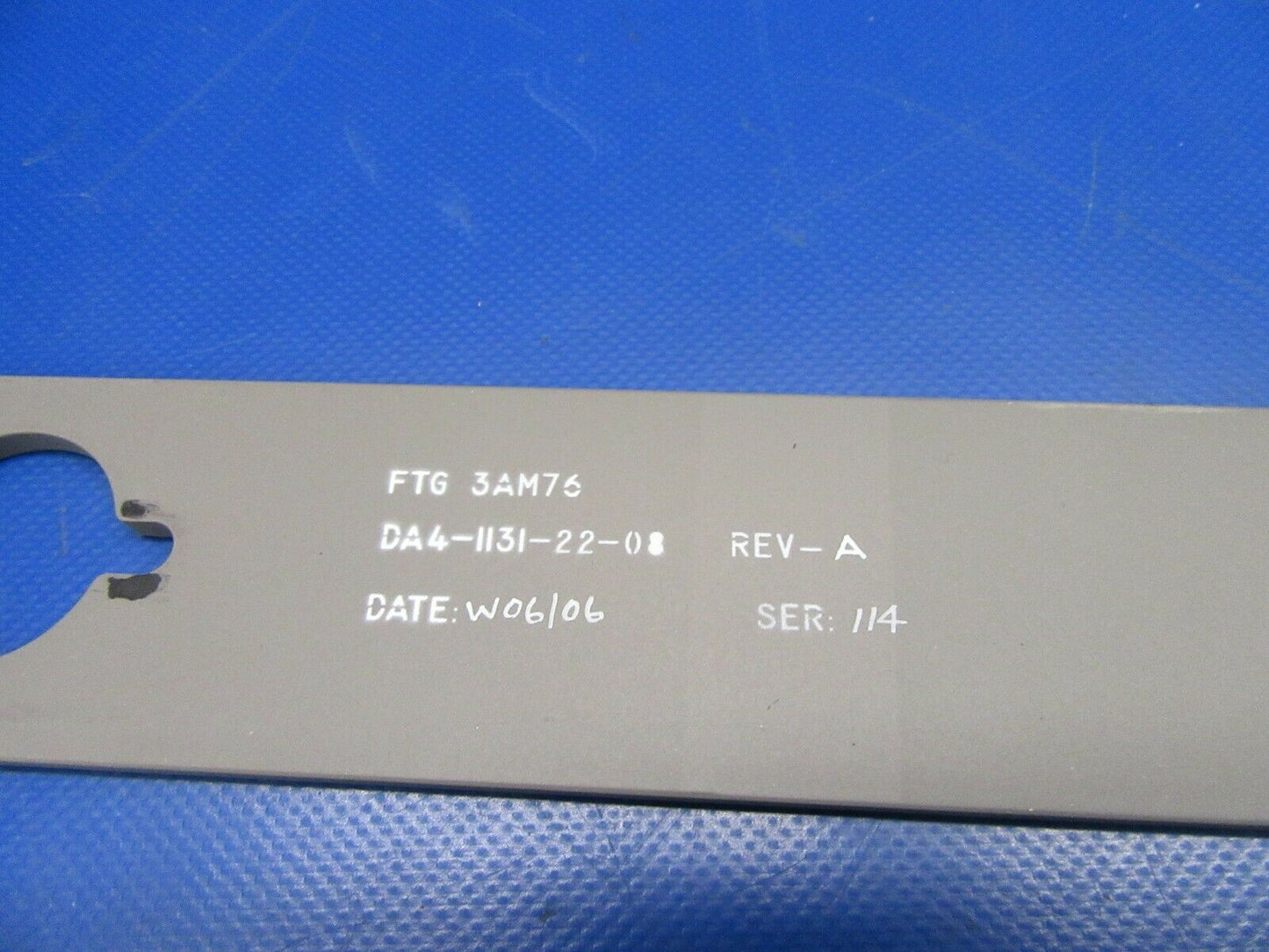Diamond DA40-180 Lower EL Panel P/N DA4-1131-22-08 (0319-180)