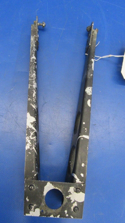 Early Piper PA-28-140 Cherokee Rib Stabilator Trim Upper P/N 65244-00 (1018-173)