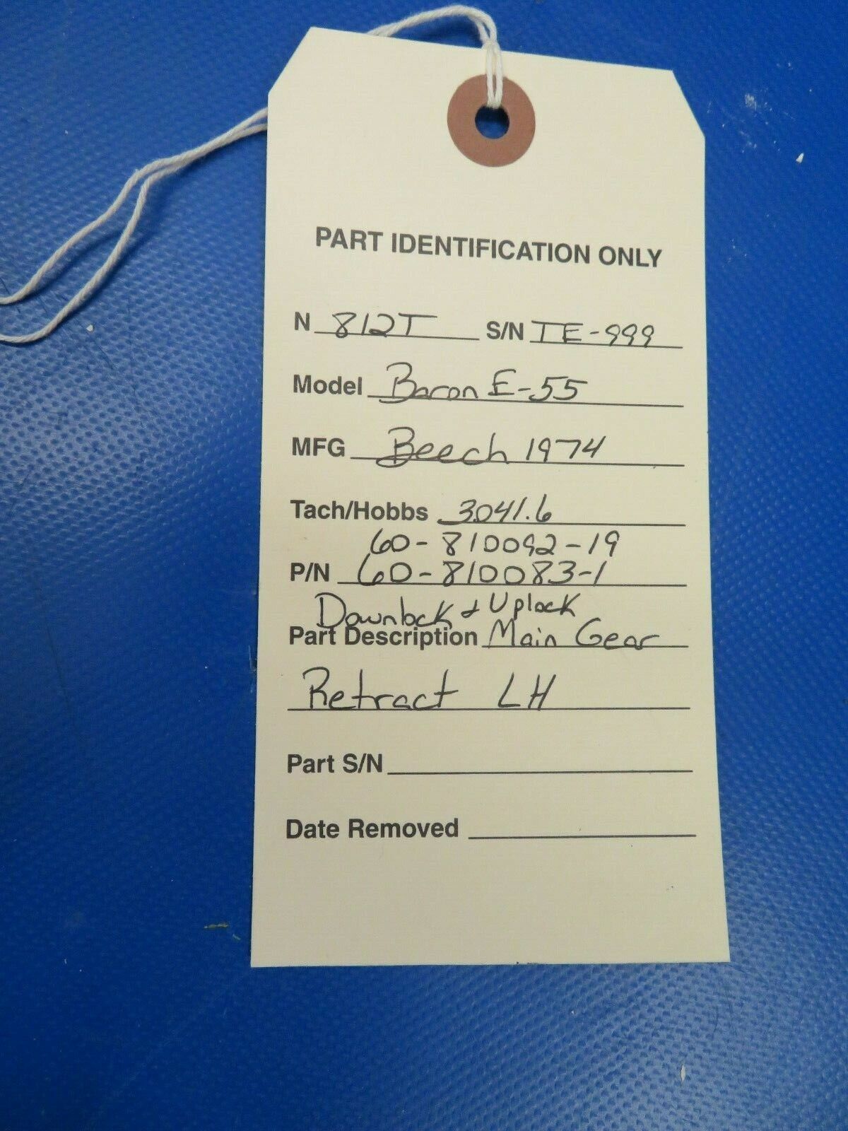 Beech Baron E-55 Down & Uplock Main Gear Retract LH P/N 60-810092-19 (0120-143)