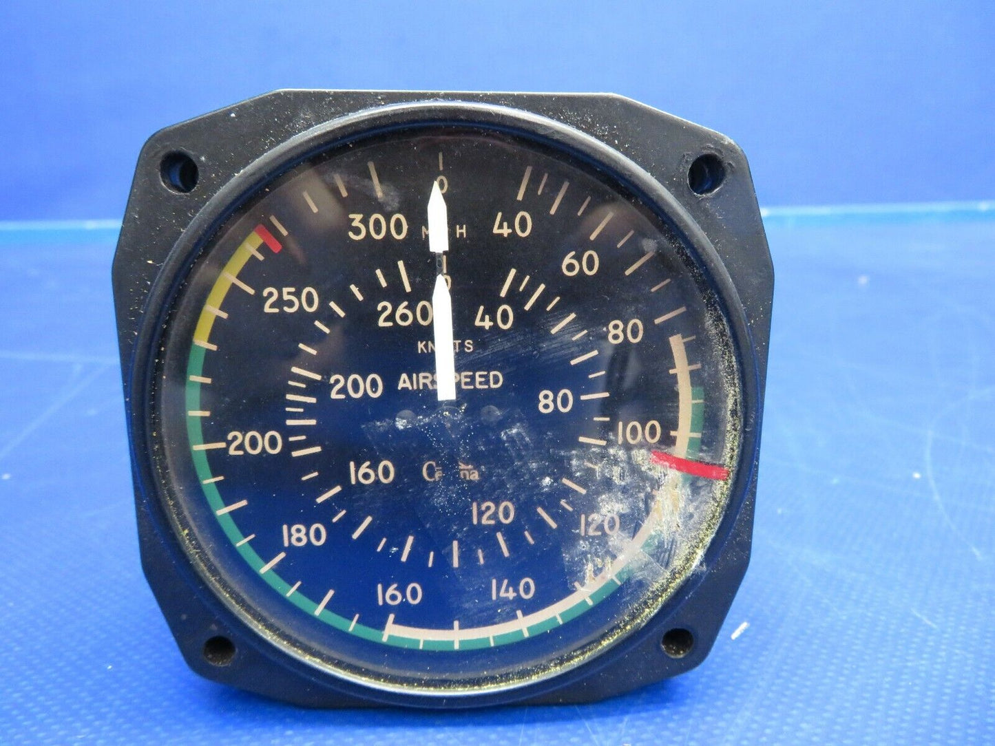 Cessna Pioneer Airspeed Indicator P/N CM2640 L10 (0720-477)